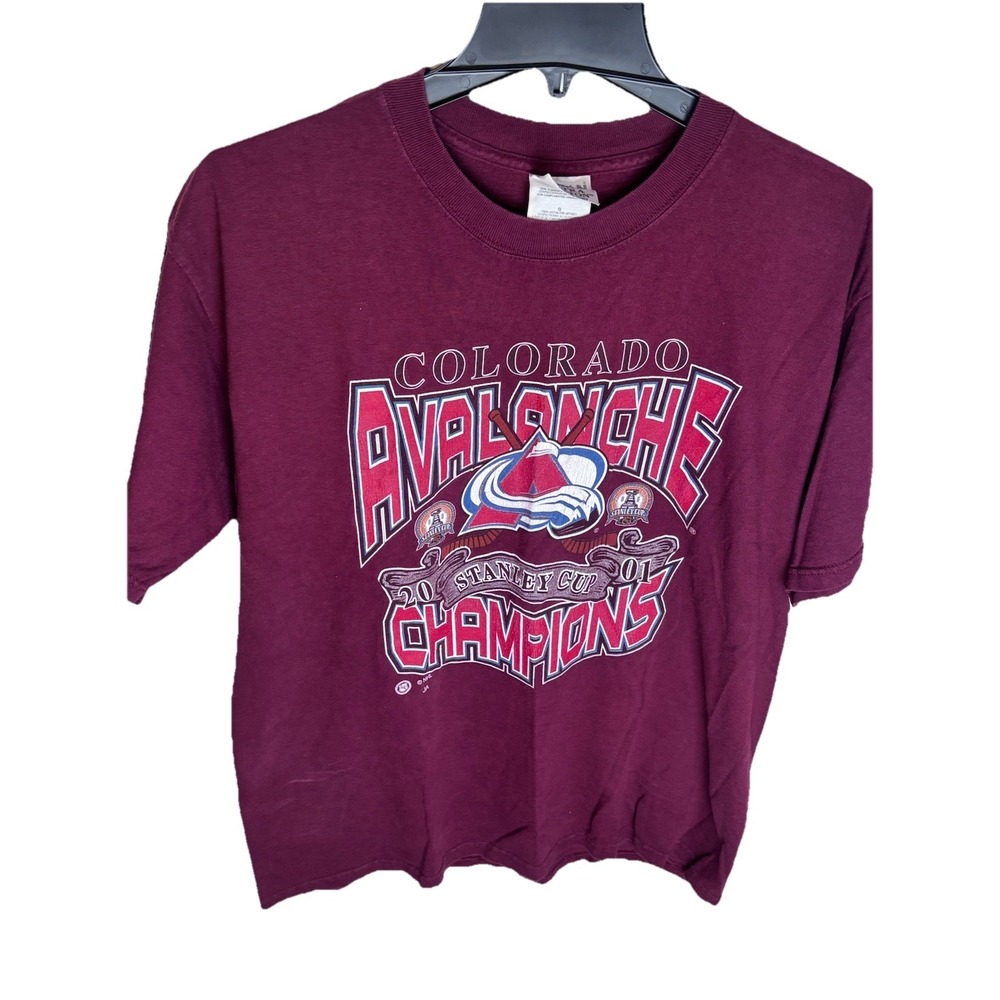 Colorado Avalanche 2001 Stanley Cup Champions T-Shirt Men's Large
